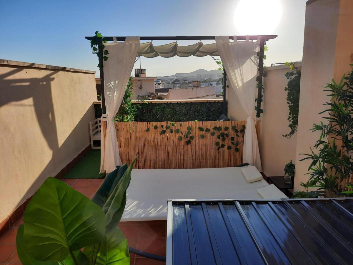 شقة مالقة  في Del Parque Flats Atico Capuchinos المظهر الخارجي الصورة