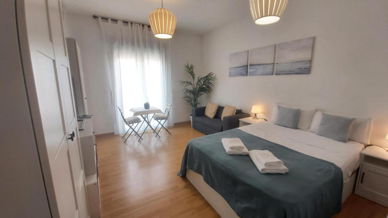 شقة مالقة  في Del Parque Flats Atico Capuchinos المظهر الخارجي الصورة