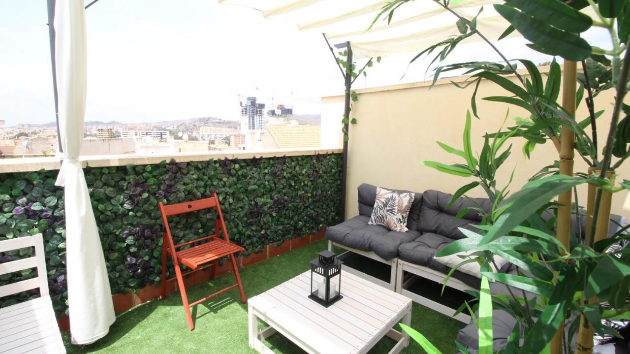 شقة مالقة  في Del Parque Flats Atico Capuchinos المظهر الخارجي الصورة
